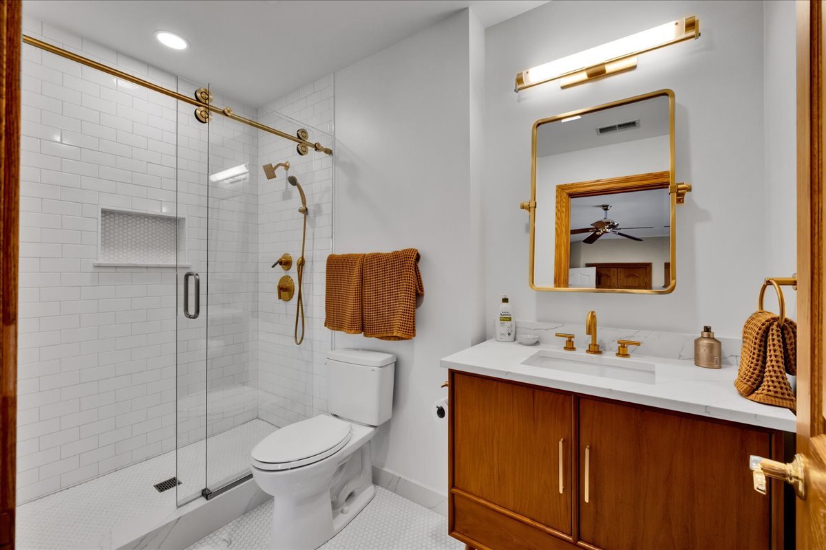601 Ambriance Drive Property Photo 21
