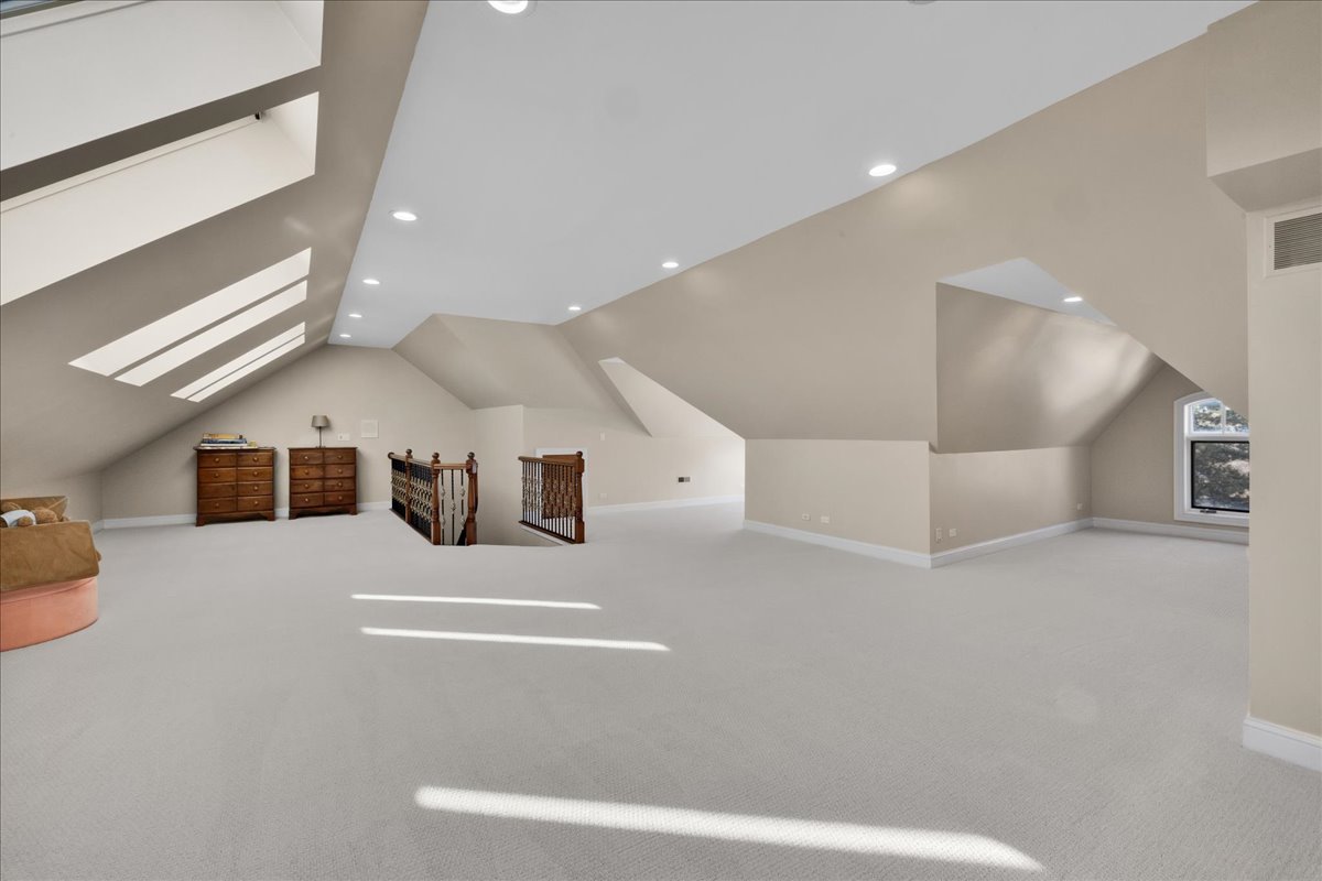 601 Ambriance Drive Property Photo 26