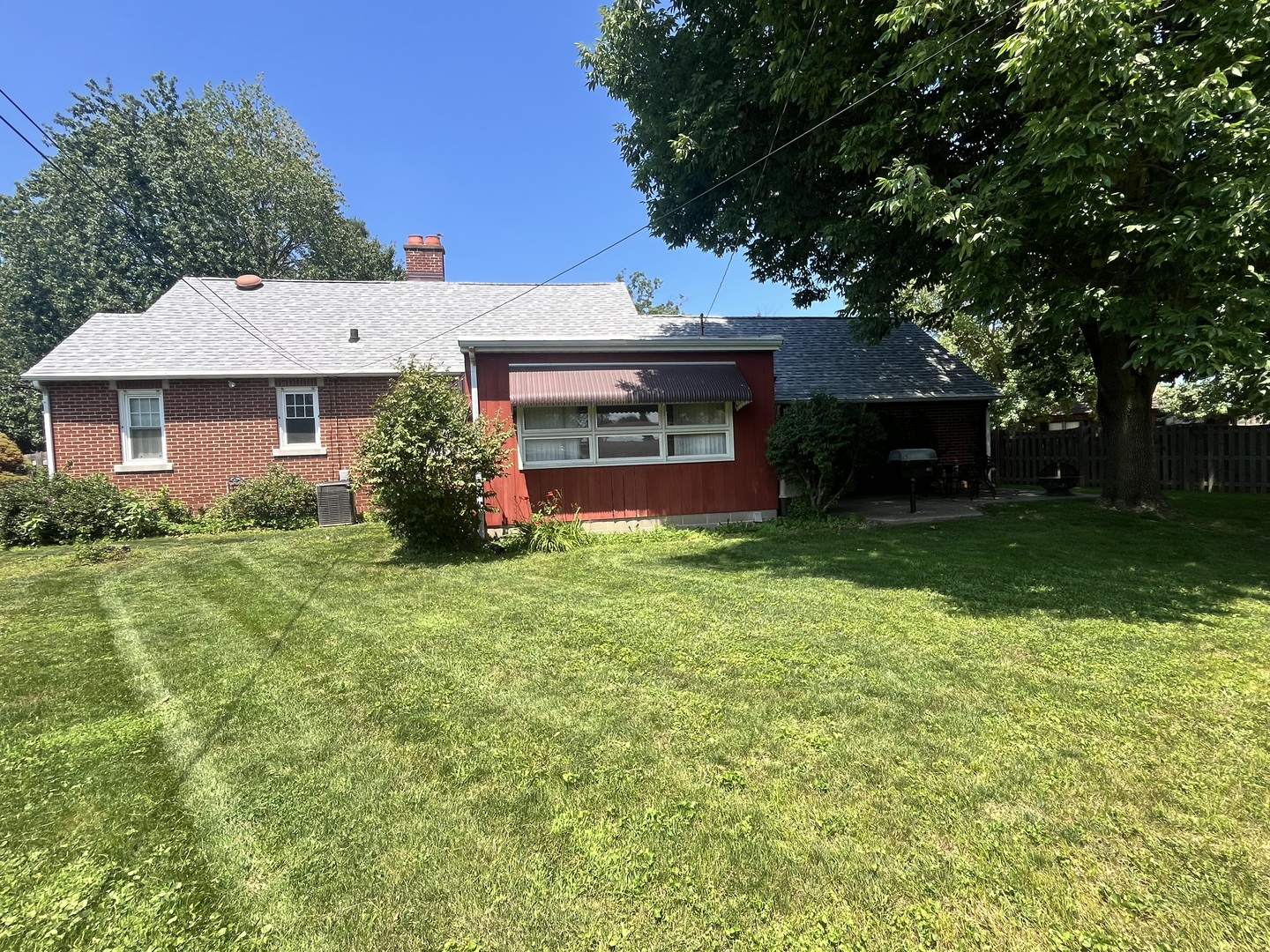 2404 28th Street Property Photo 6