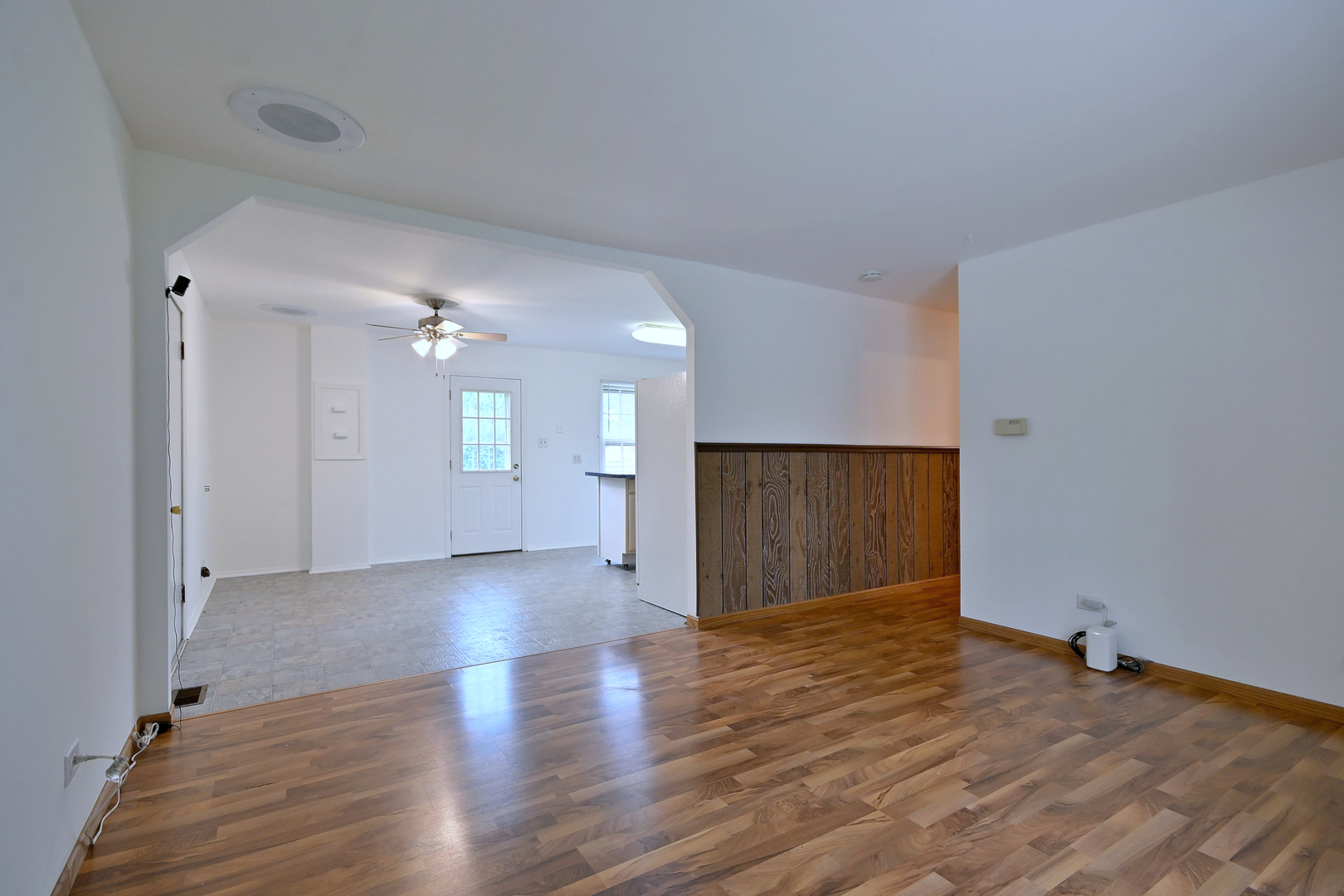 1675 Evergreen Avenue Property Photo 5