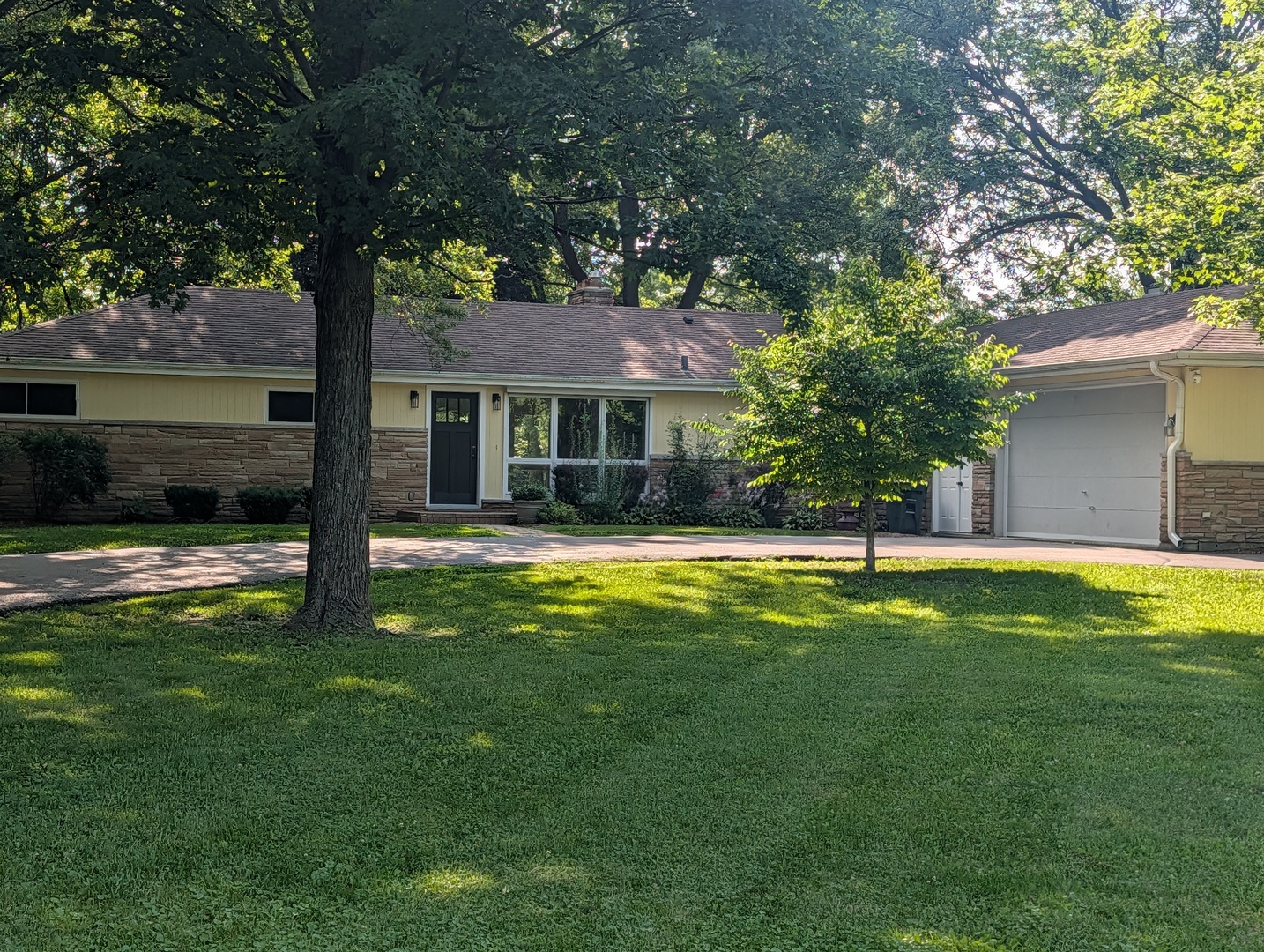71 N Ela Road Property Photo 2
