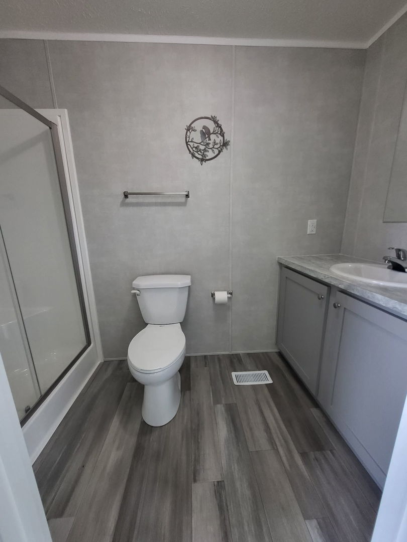 5092 Ingram Avenue Property Photo 5