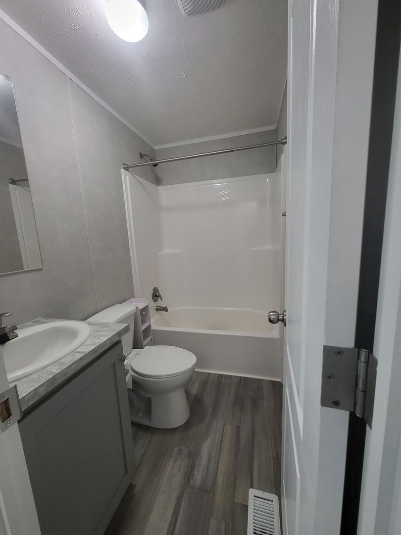 5092 Ingram Avenue Property Photo 11