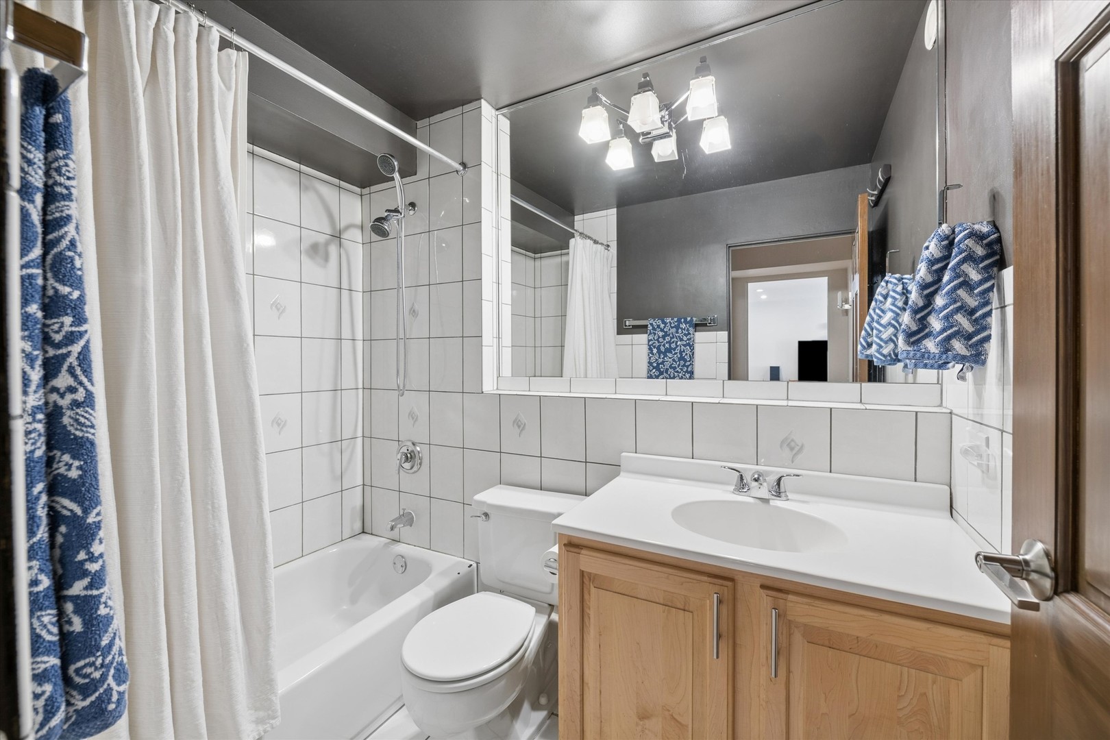 40 E 9th Street 1616 Property Photo 20