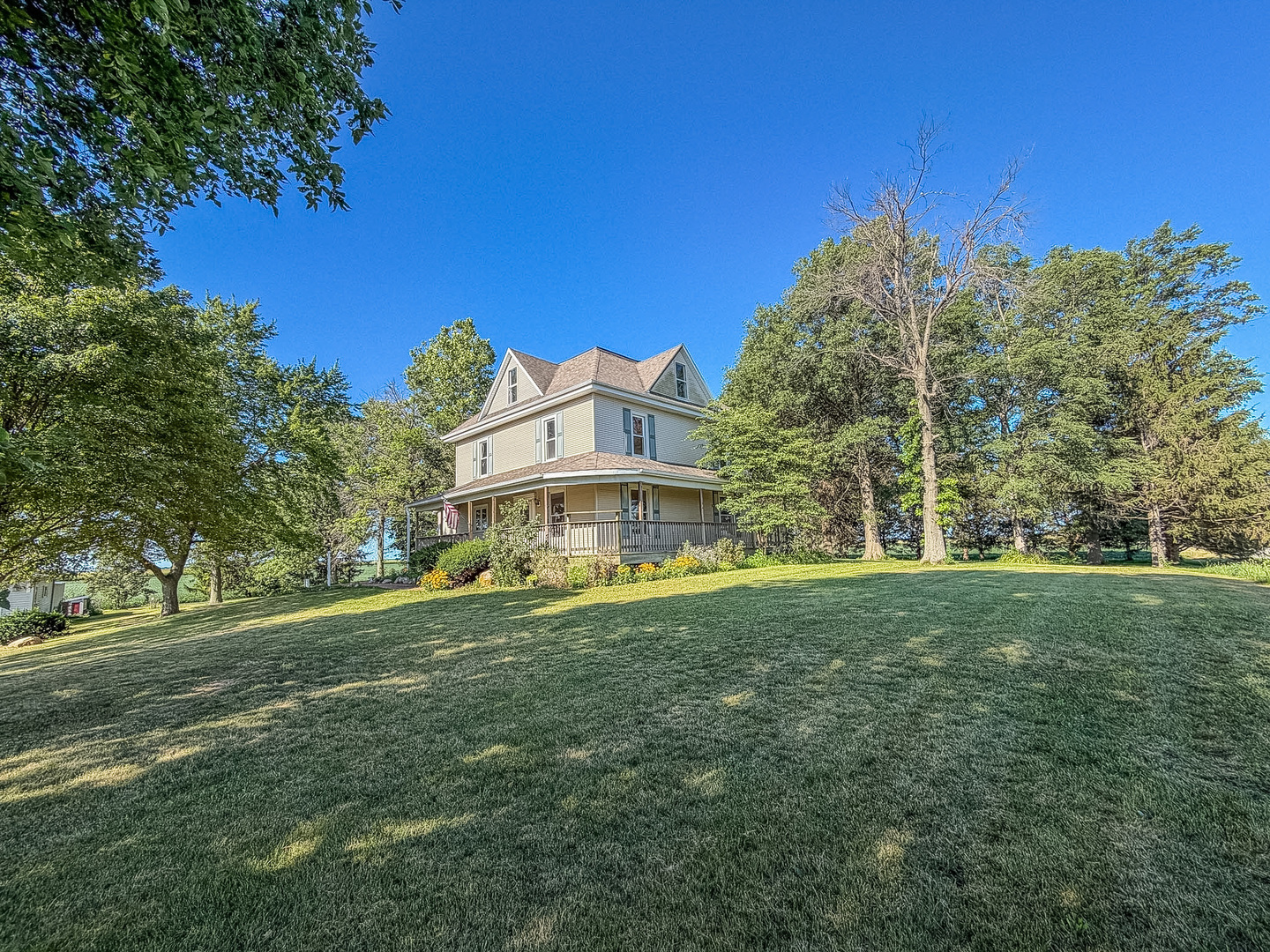 23 E 1500 North Road Property Photo 4