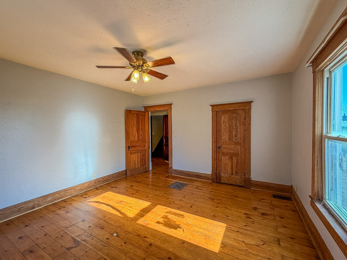 23 E 1500 North Road Property Photo 45
