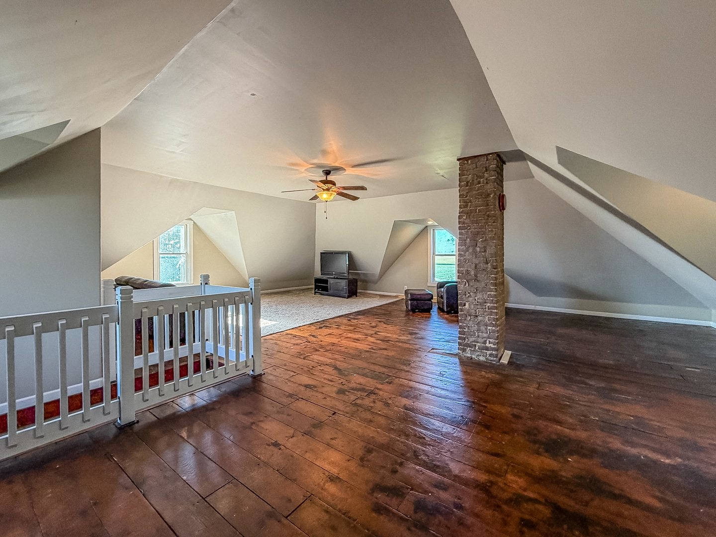23 E 1500 North Road Property Photo 54