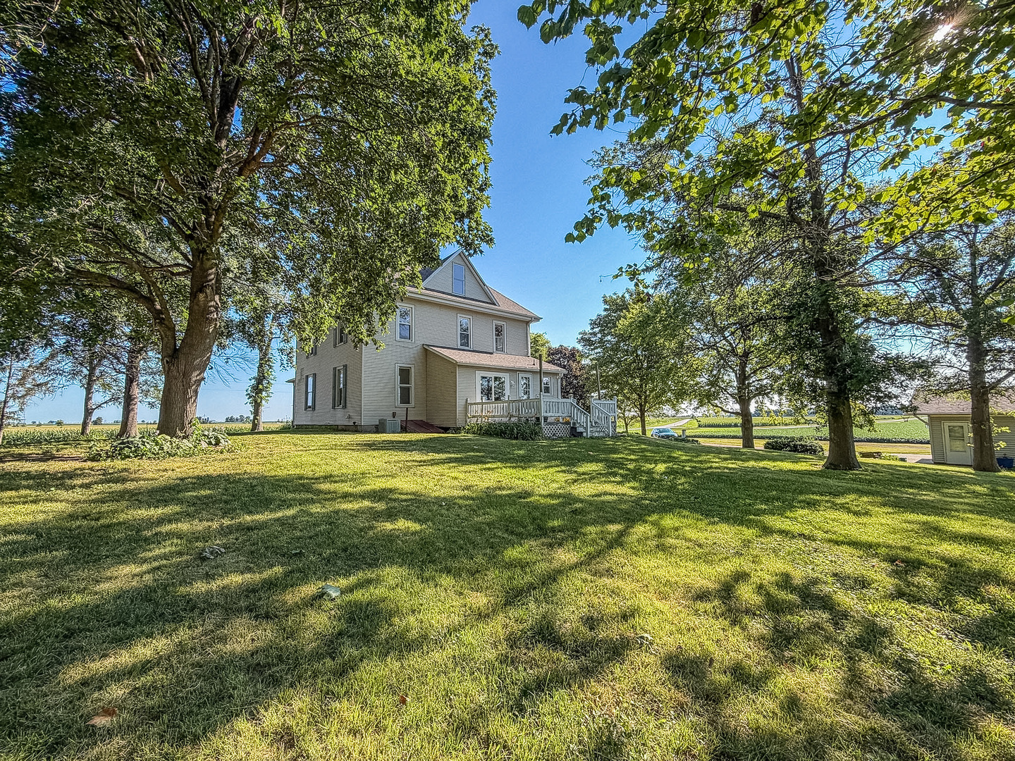 23 E 1500 North Road Property Photo 69