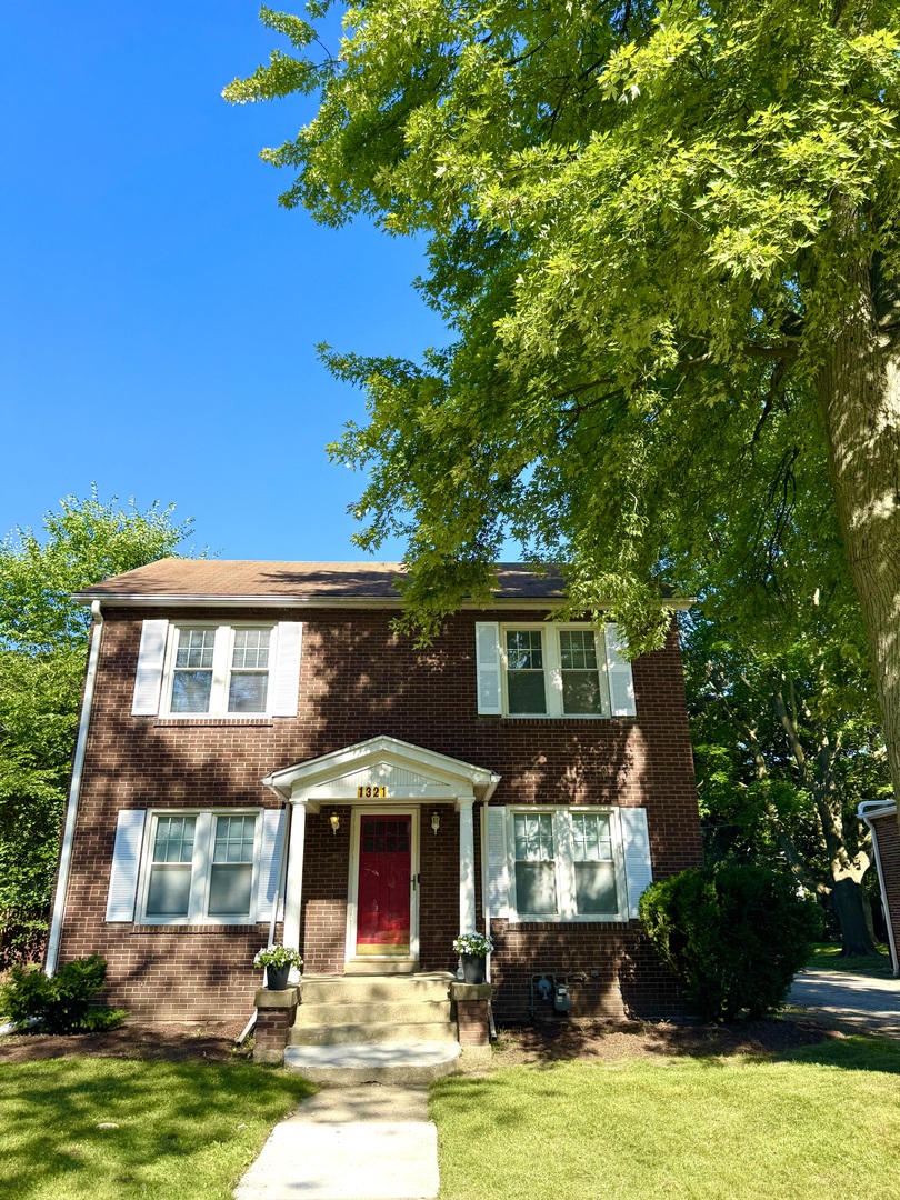 1321 N Jackson Street Property Photo 1