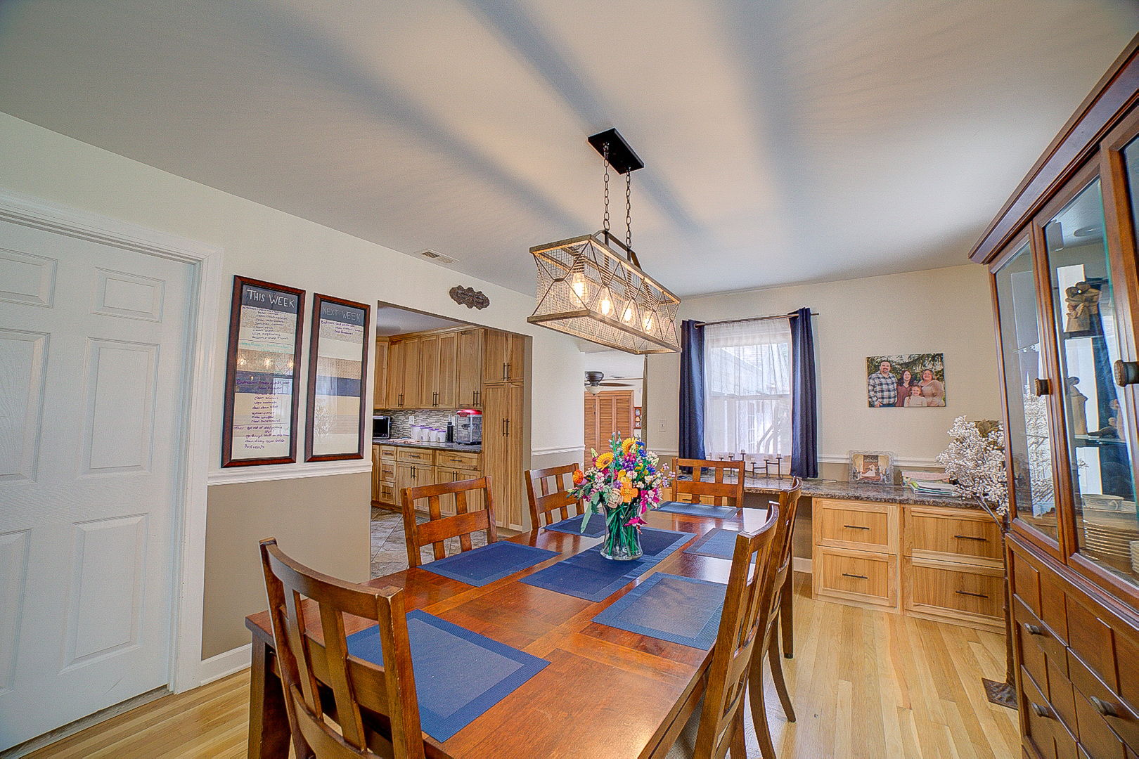 830 E Elm Street Property Photo 7