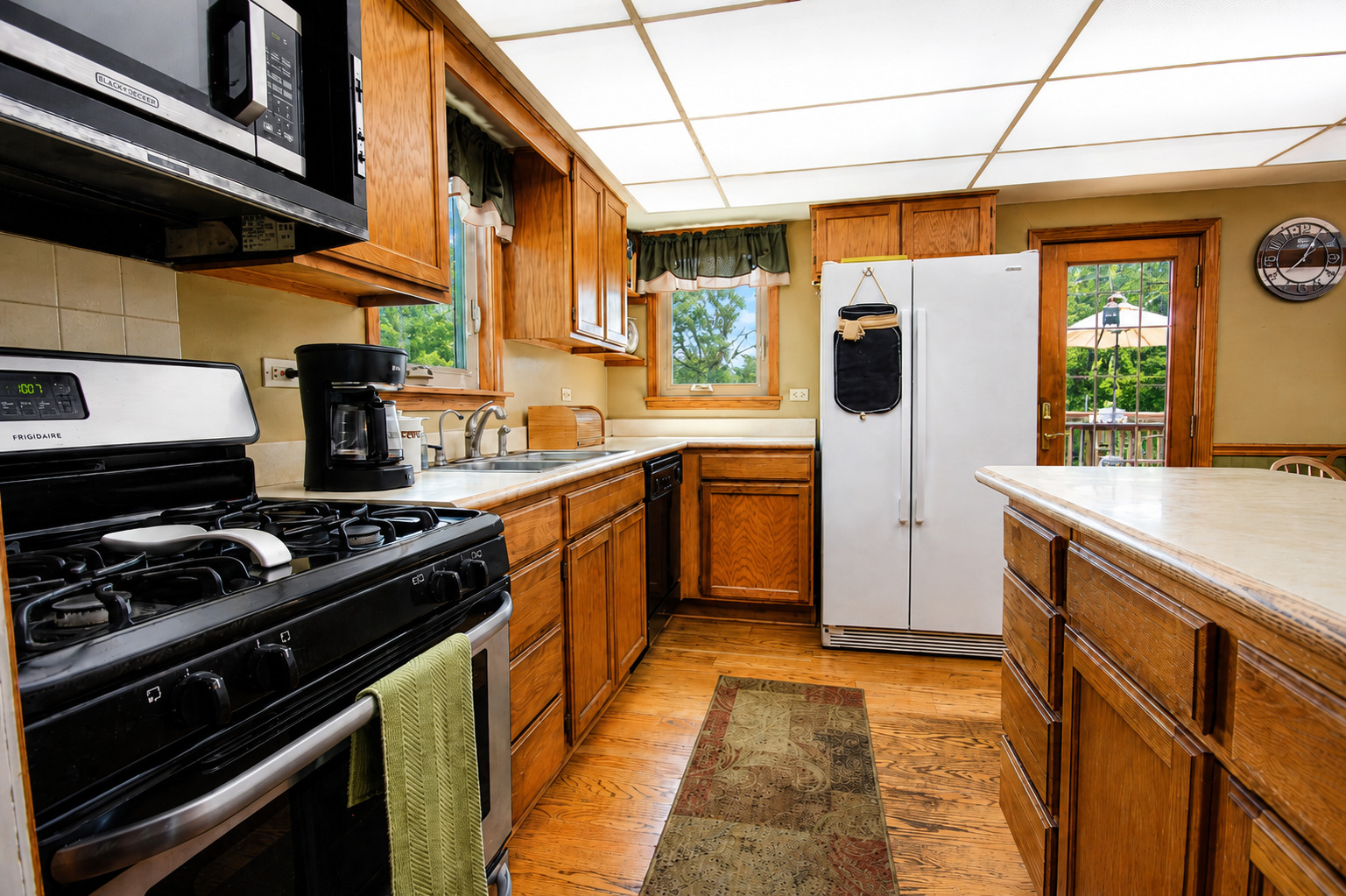 3447 E Bemes Road Property Photo 13