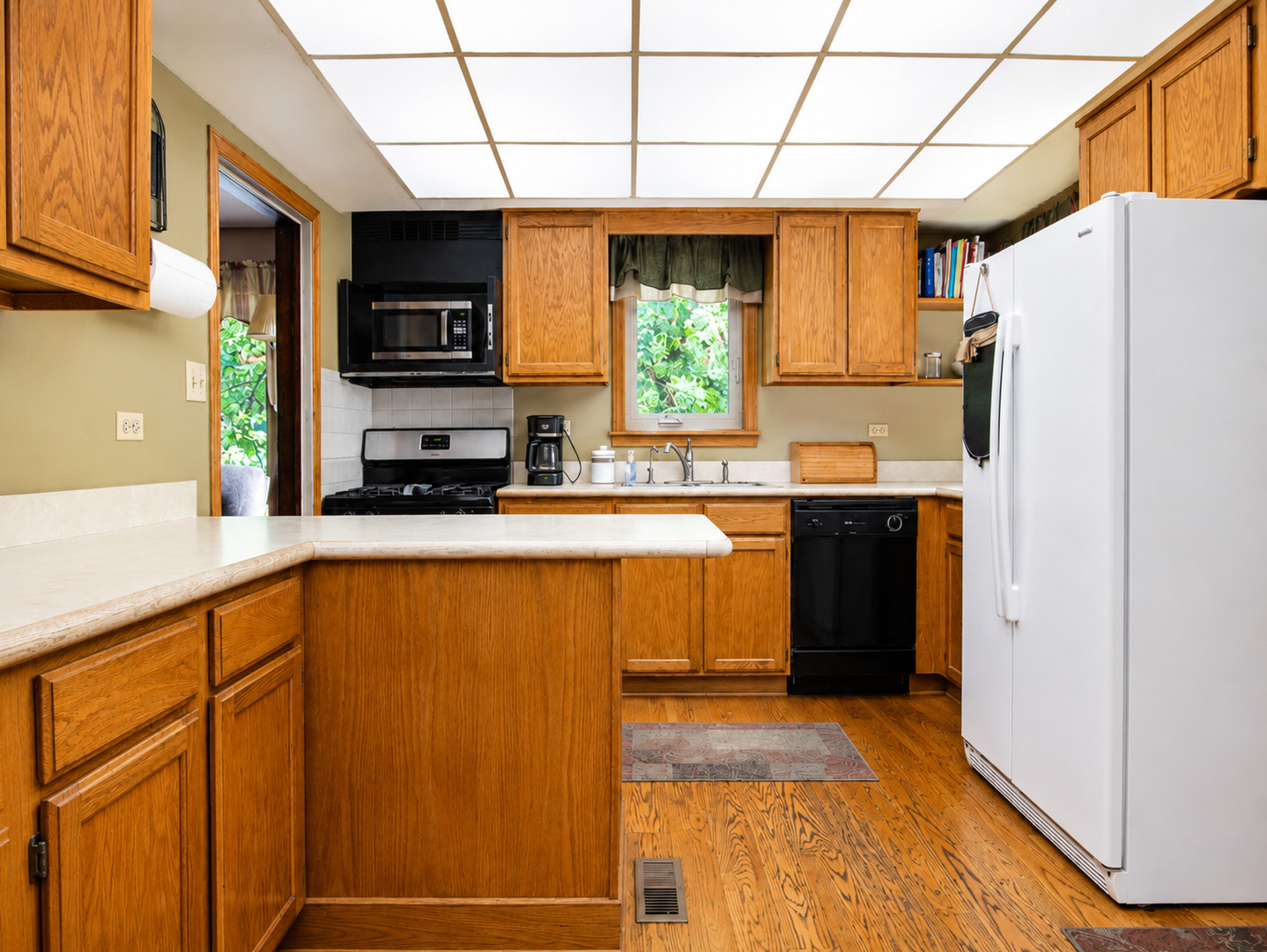 3447 E Bemes Road Property Photo 14