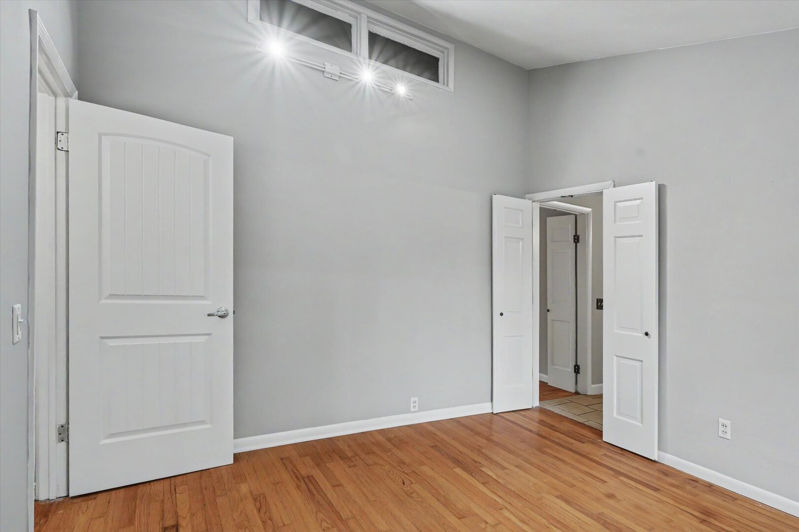 1612 Chevy Chase Drive Property Photo 20