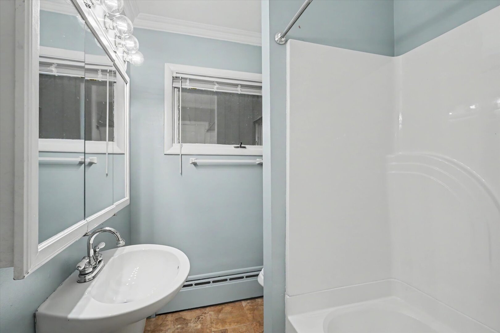 1612 Chevy Chase Drive Property Photo 26