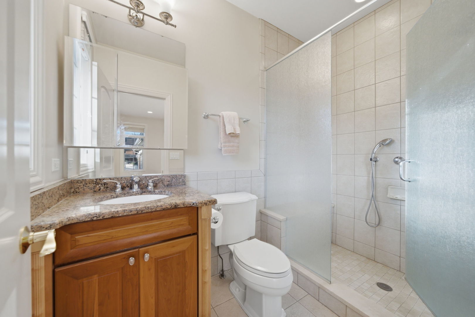 3340 Lakeside Avenue Property Photo 23