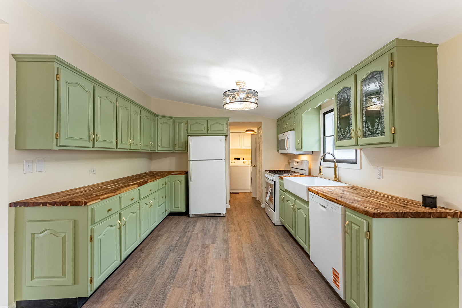 25 Cedar Lane Property Photo 3