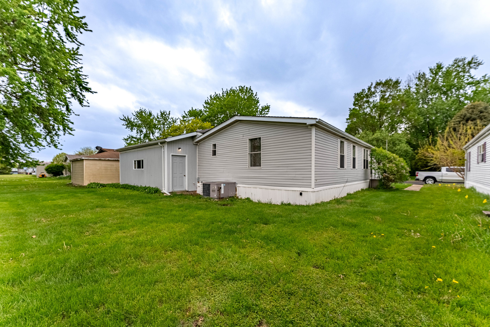 25 Cedar Lane Property Photo 15
