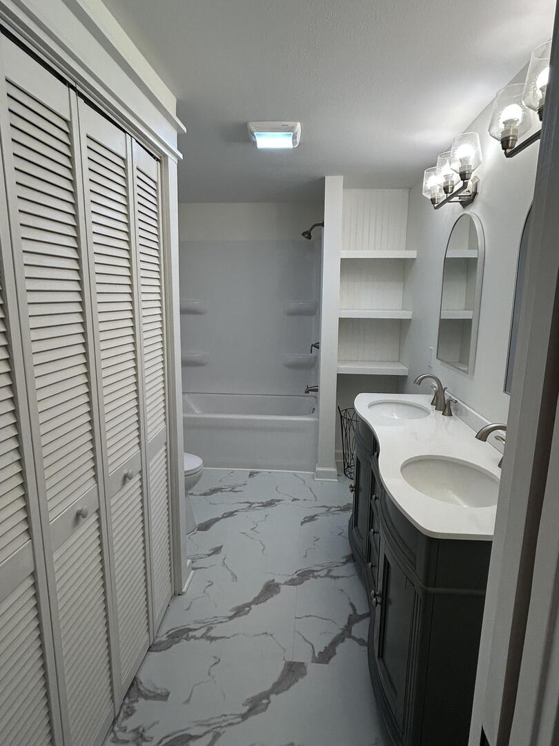 422 E 5th Avenue Property Photo 17