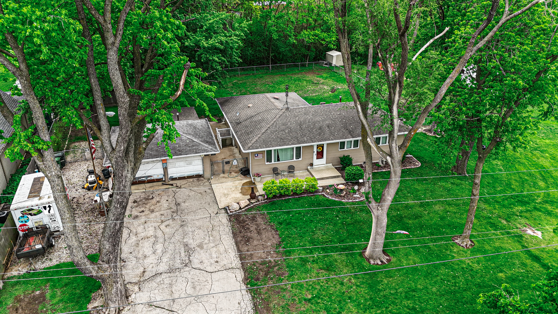 4846 171st Street Property Photo 4