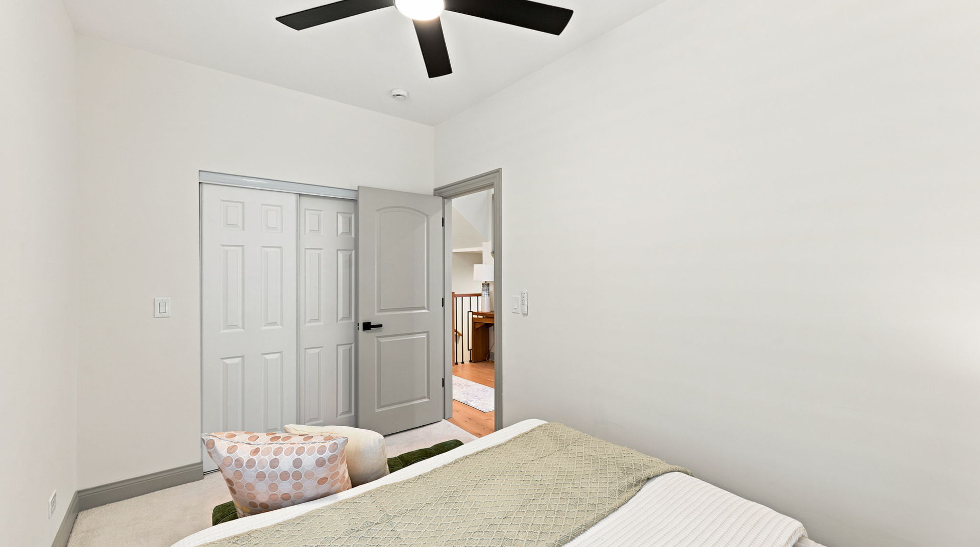 1223 W 112th Street Property Photo 22