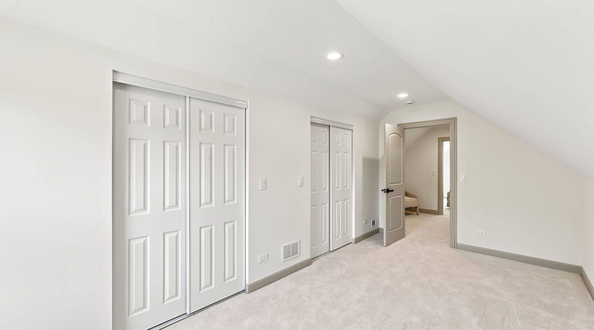 1223 W 112th Street Property Photo 26