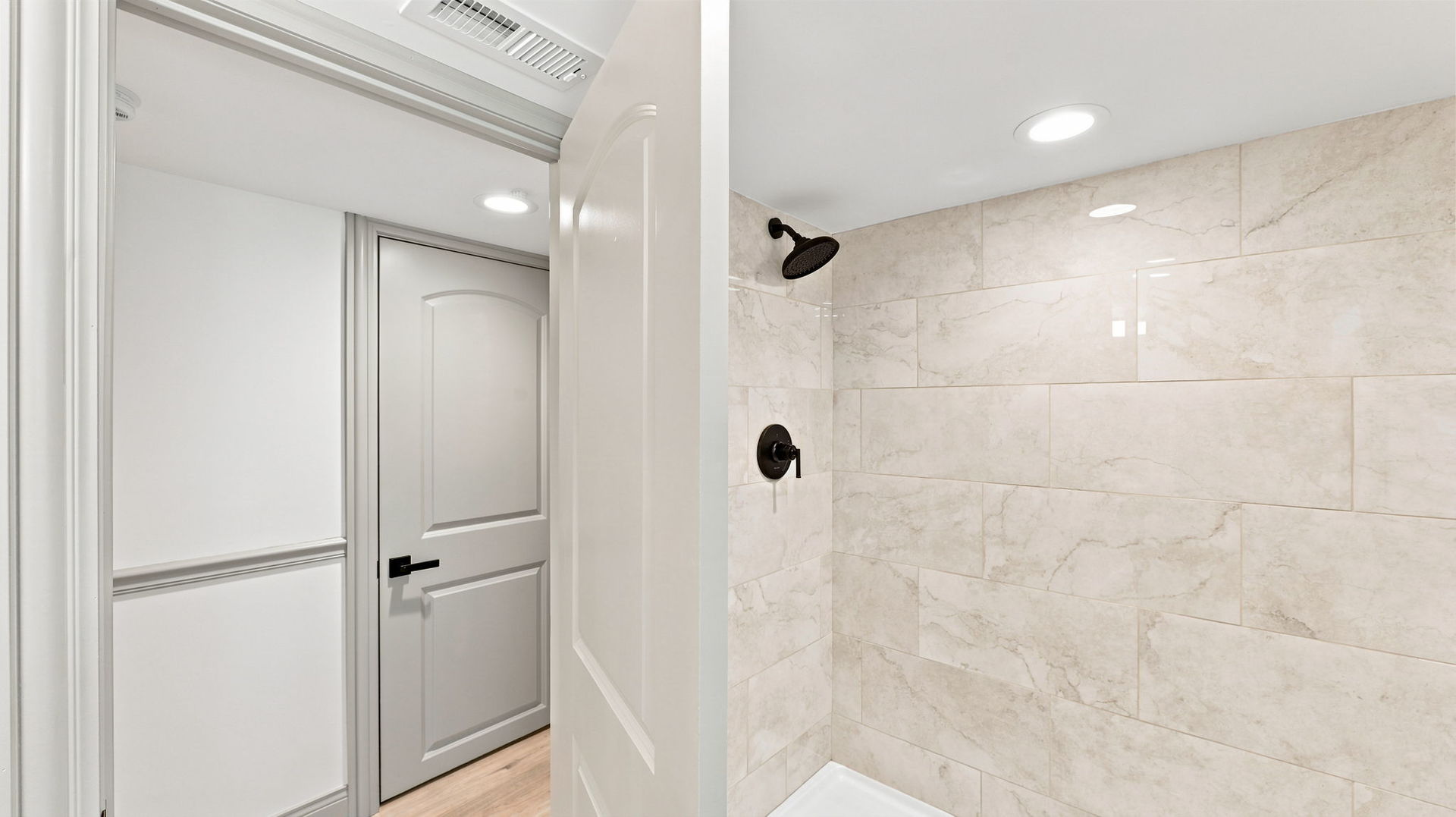 1223 W 112th Street Property Photo 35