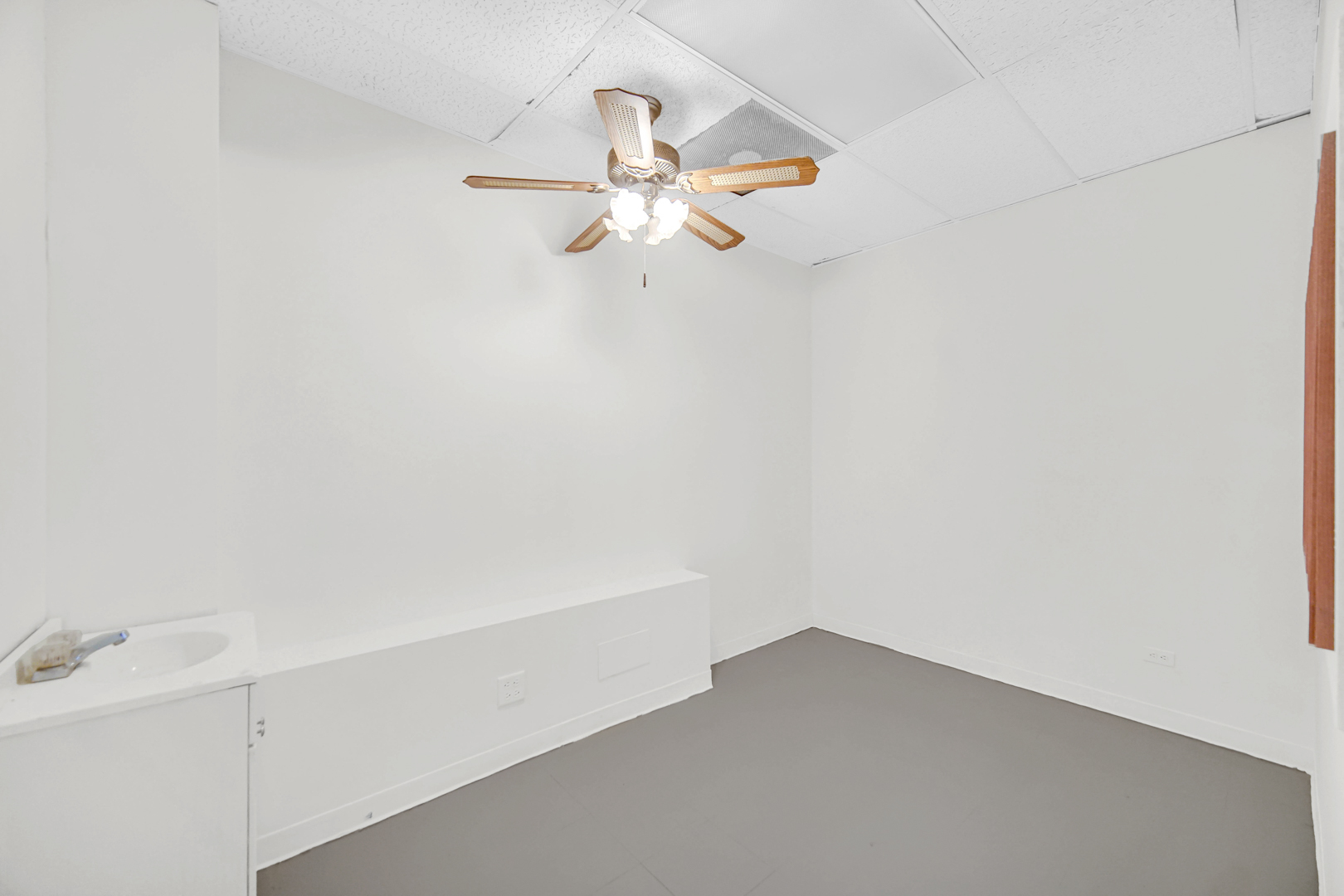 2201 W Roosevelt Road Property Photo 20