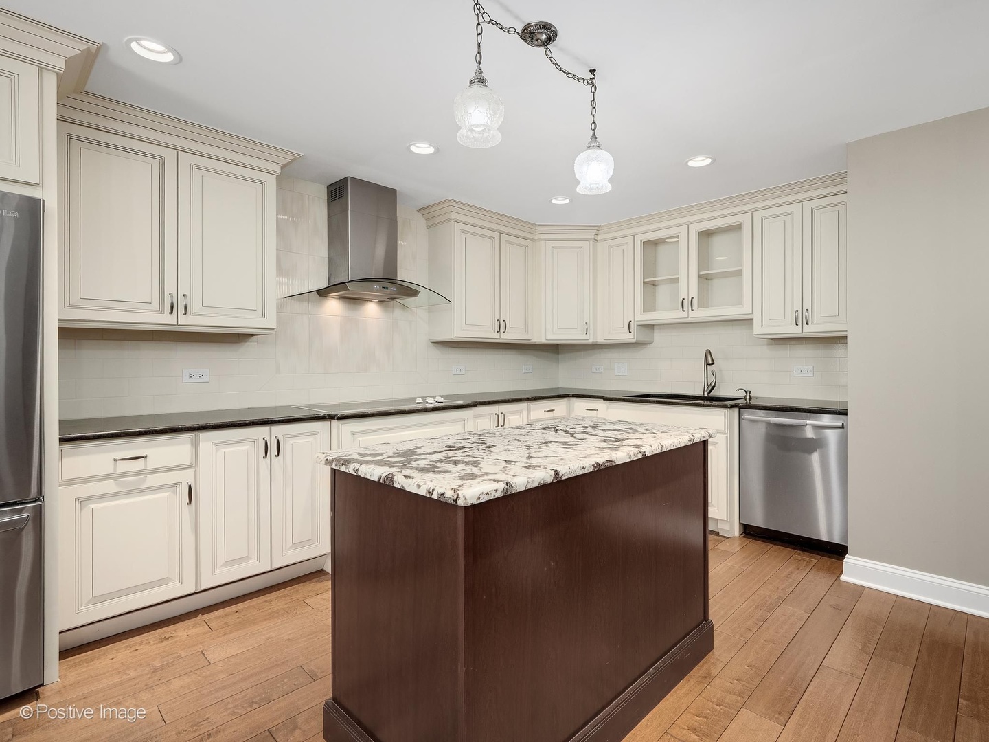 1401 Burr Oak Road 114b Property Photo 9