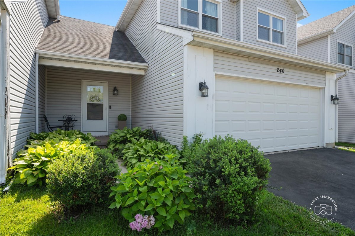 240 Mack Drive Property Photo 1