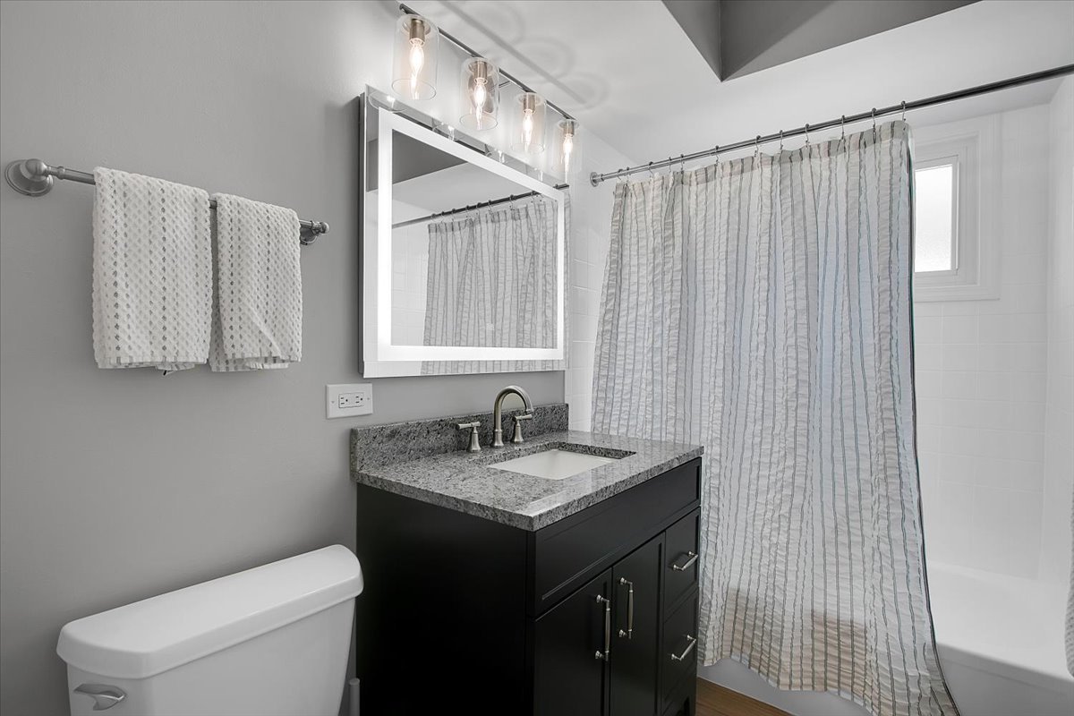 7635 Walnut Avenue Property Photo 13