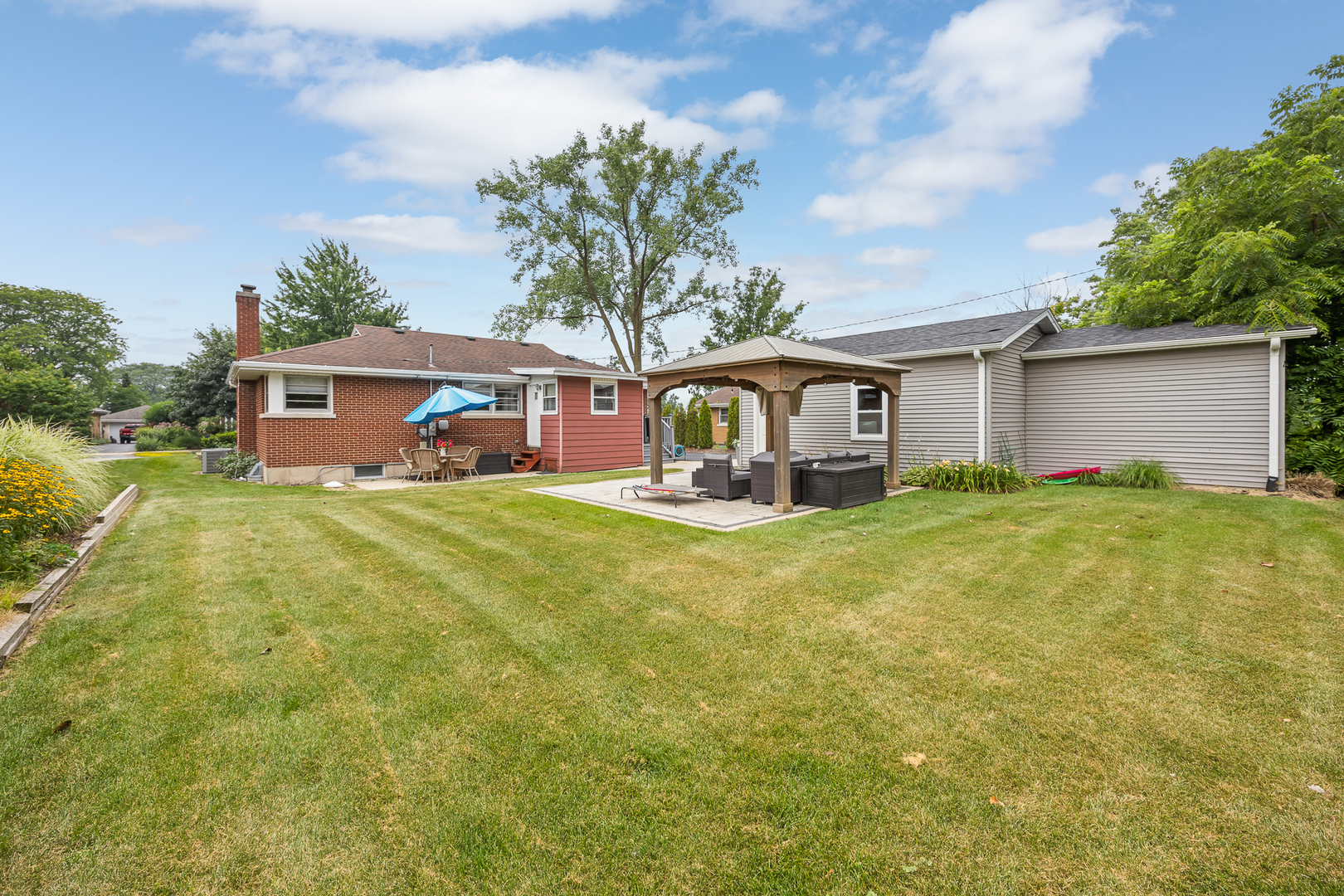 22 6th Street Property Photo 3