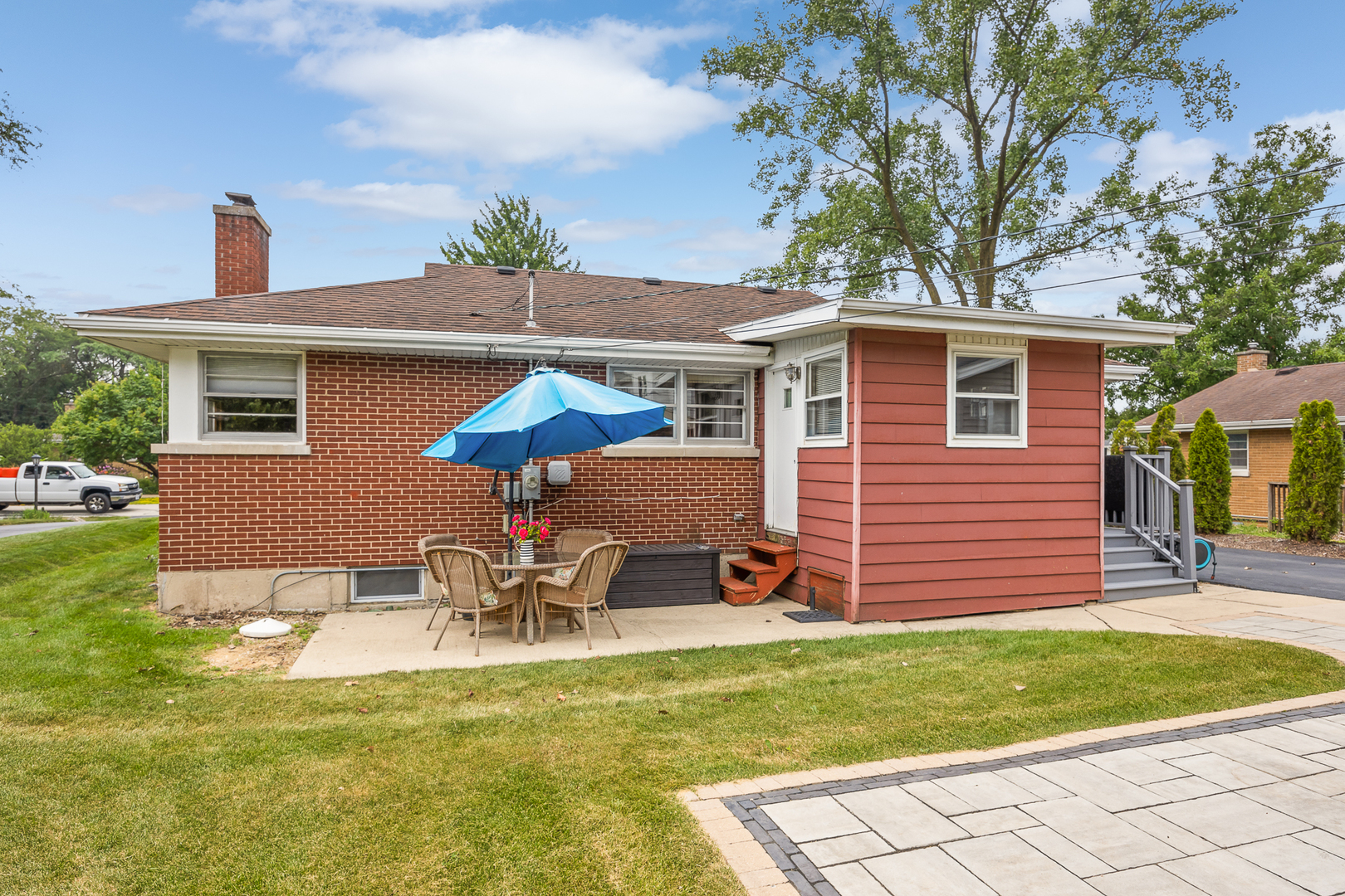 22 6th Street Property Photo 5