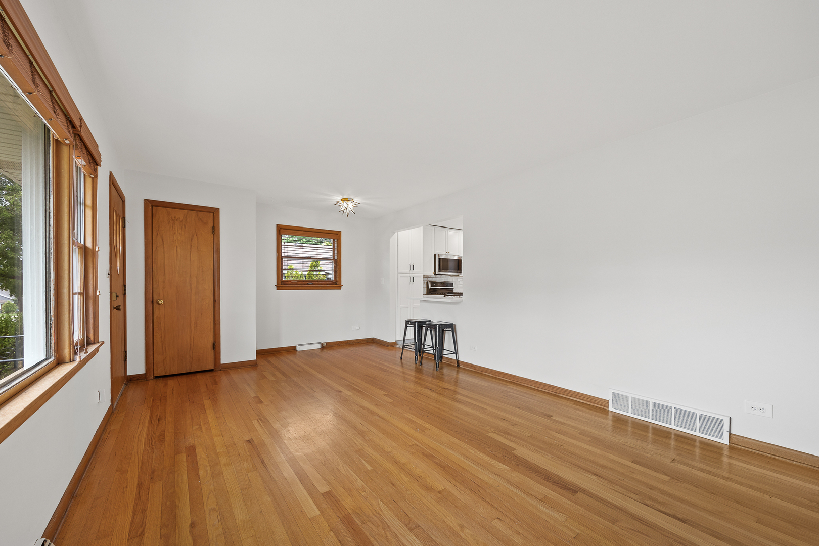 22 6th Street Property Photo 16