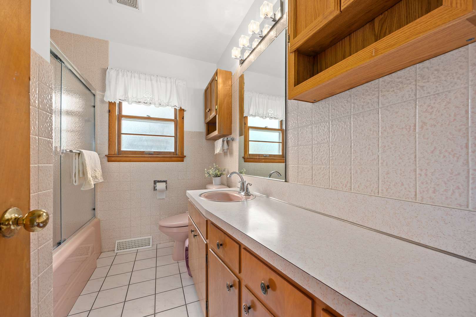 22 6th Street Property Photo 18