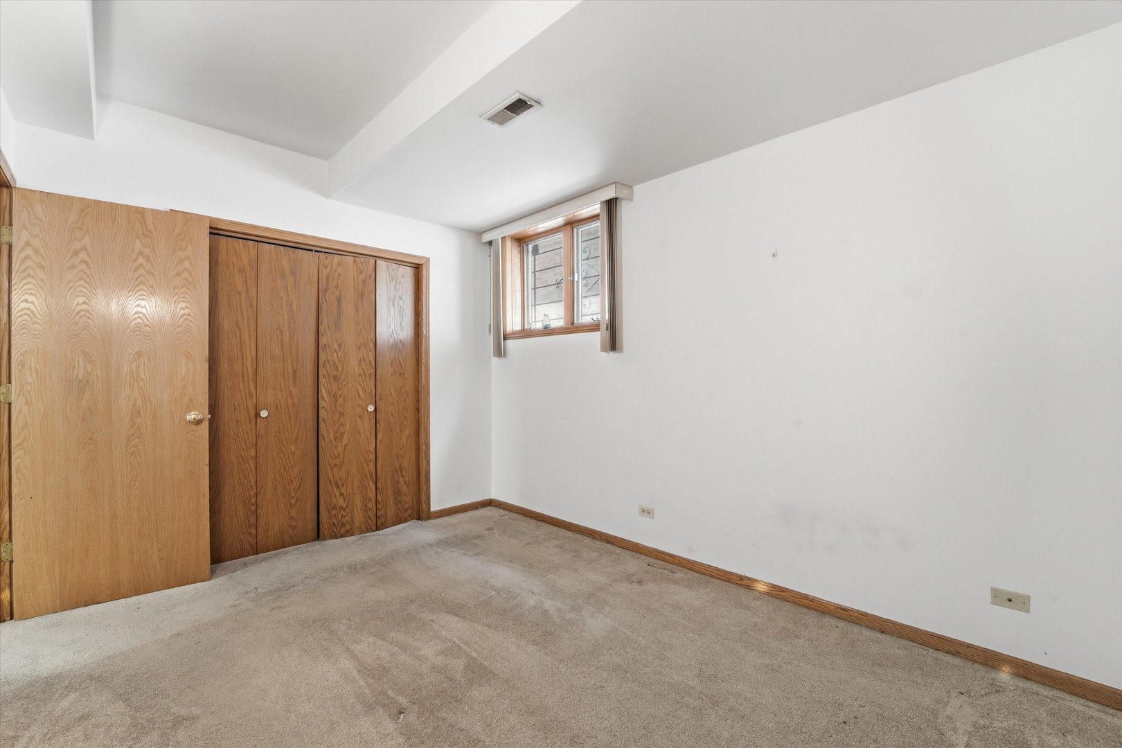 4818 N Sayre Avenue Property Photo 16
