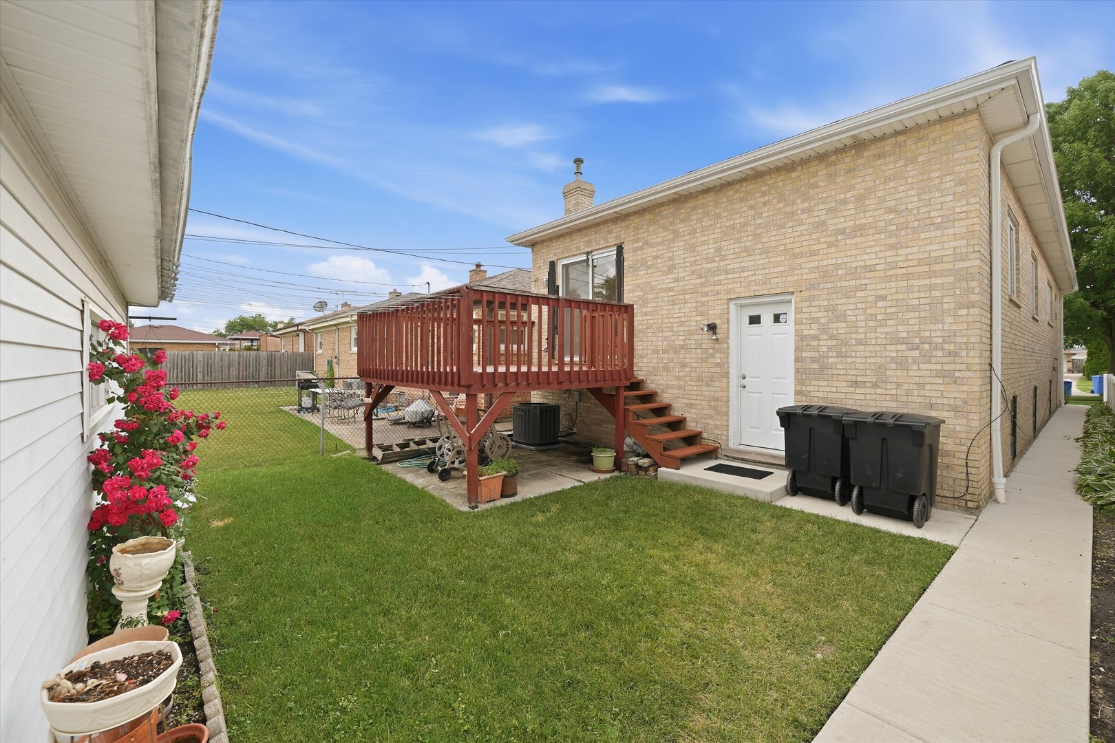 4818 N Sayre Avenue Property Photo 20