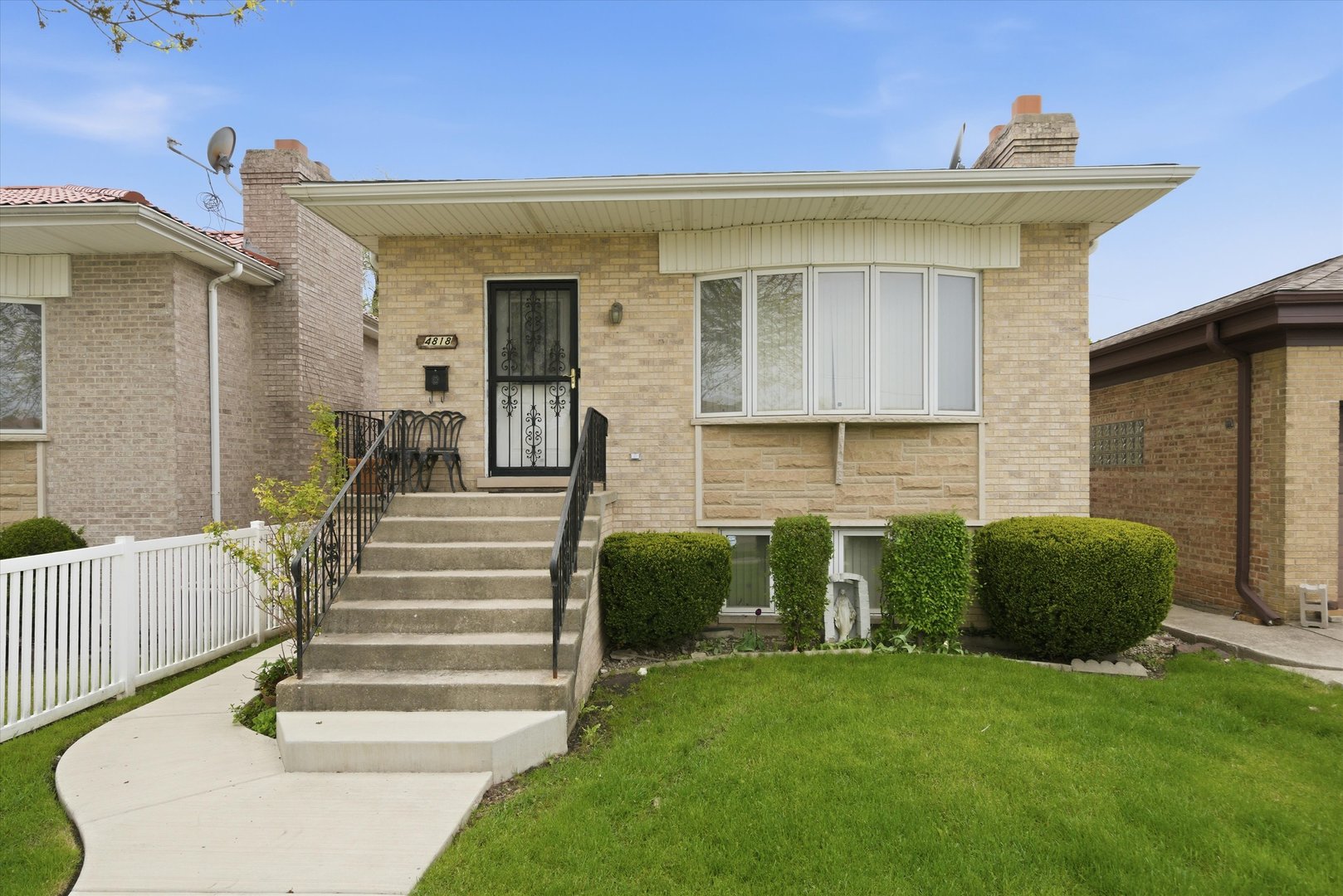 4818 N Sayre Avenue Property Photo 22