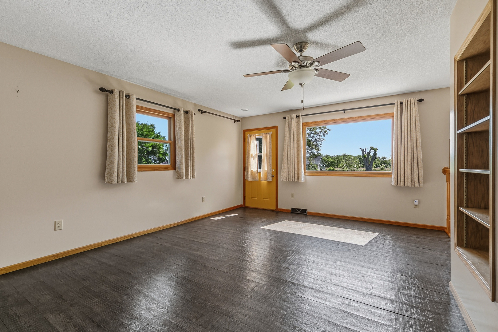 304 1st Avenue Property Photo 12