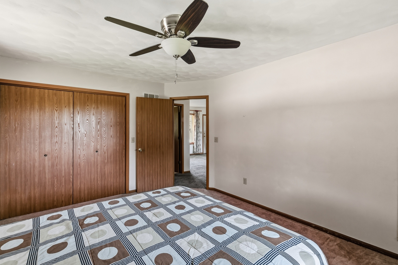 304 1st Avenue Property Photo 24
