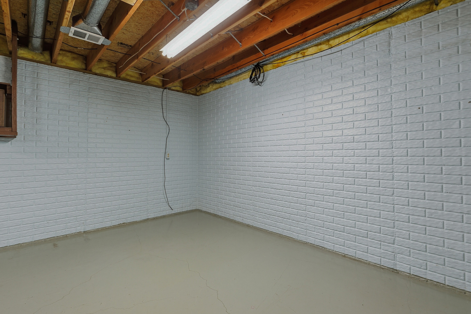 304 1st Avenue Property Photo 34