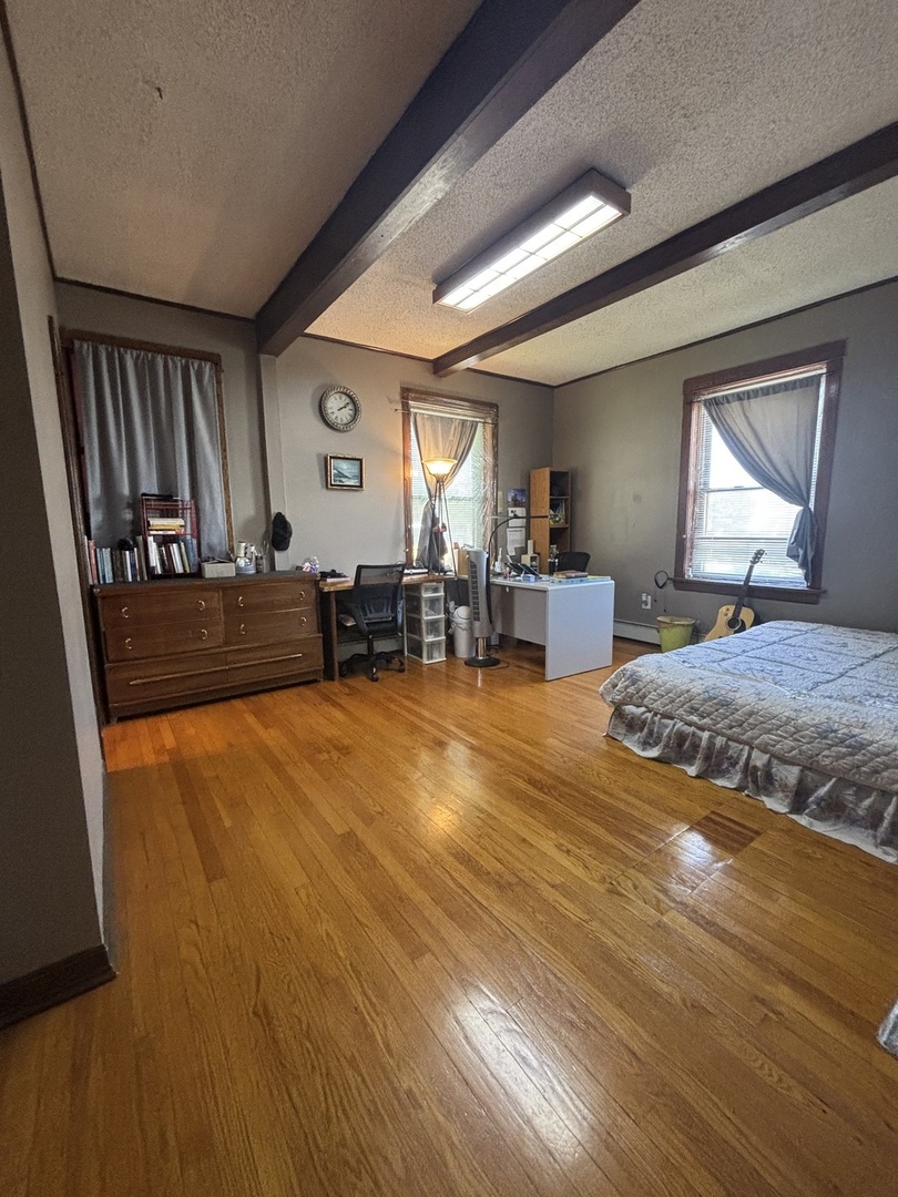 4825 W Jarlath Street Property Photo 6