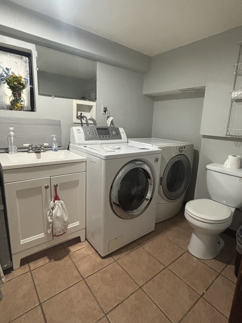 4825 W Jarlath Street Property Photo 19