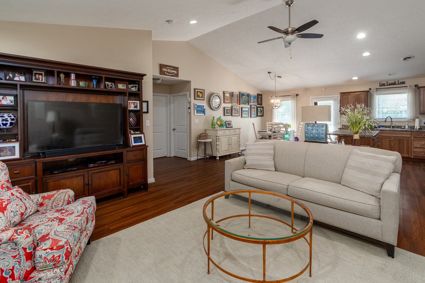 1404 Dew Drop Drive Property Photo 5