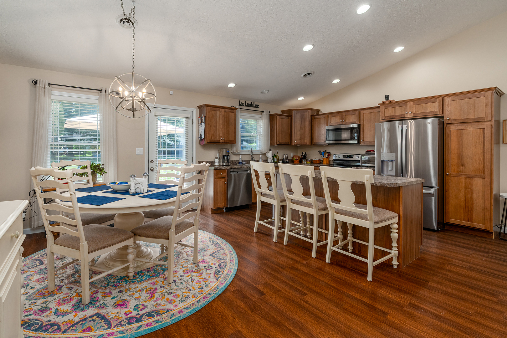 1404 Dew Drop Drive Property Photo 9