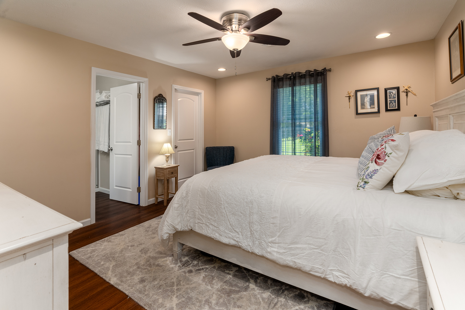 1404 Dew Drop Drive Property Photo 17
