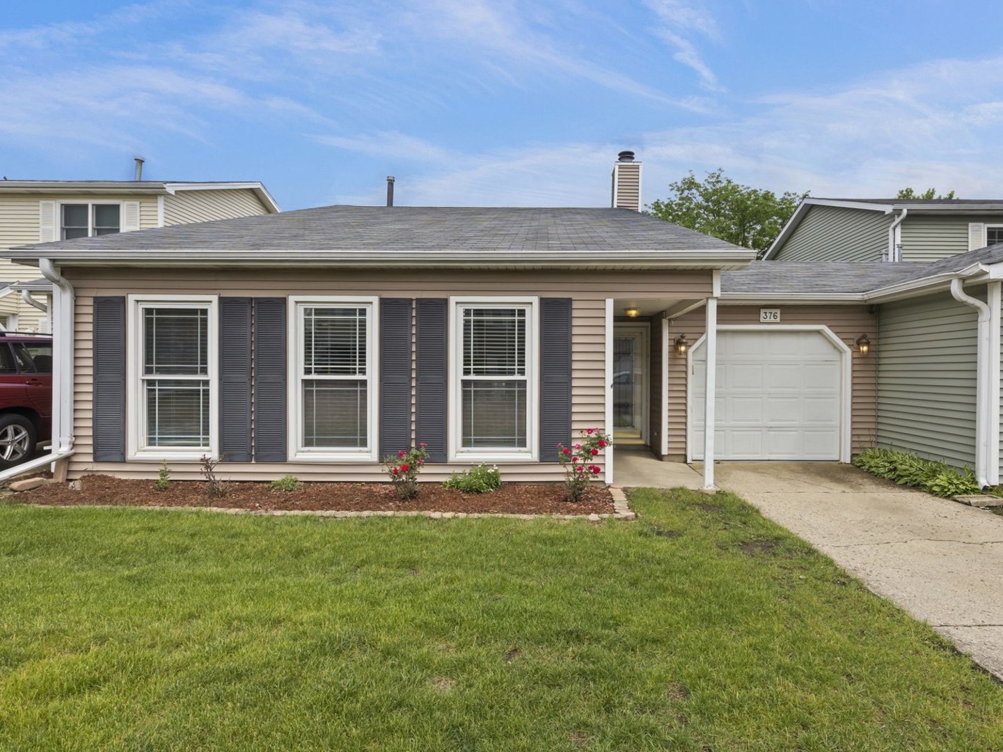 376 Thorncliffe Drive Property Photo 1