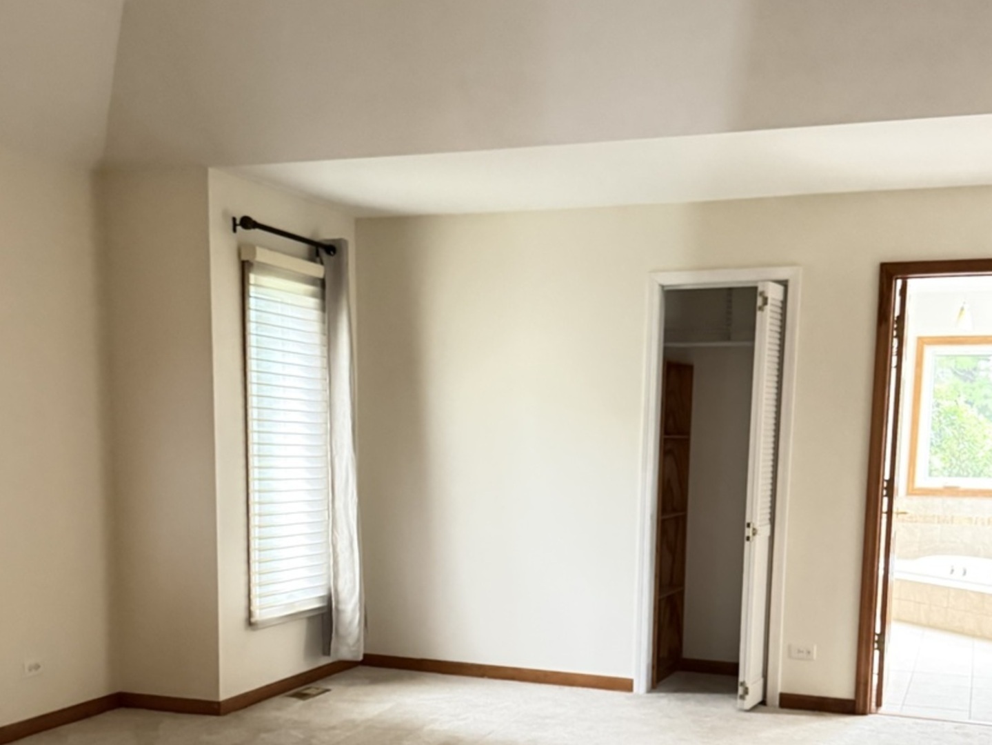 1660 Whistler Court Property Photo 32