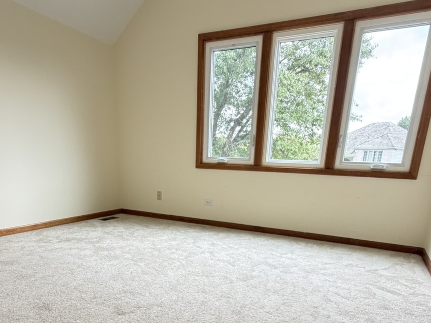1660 Whistler Court Property Photo 47