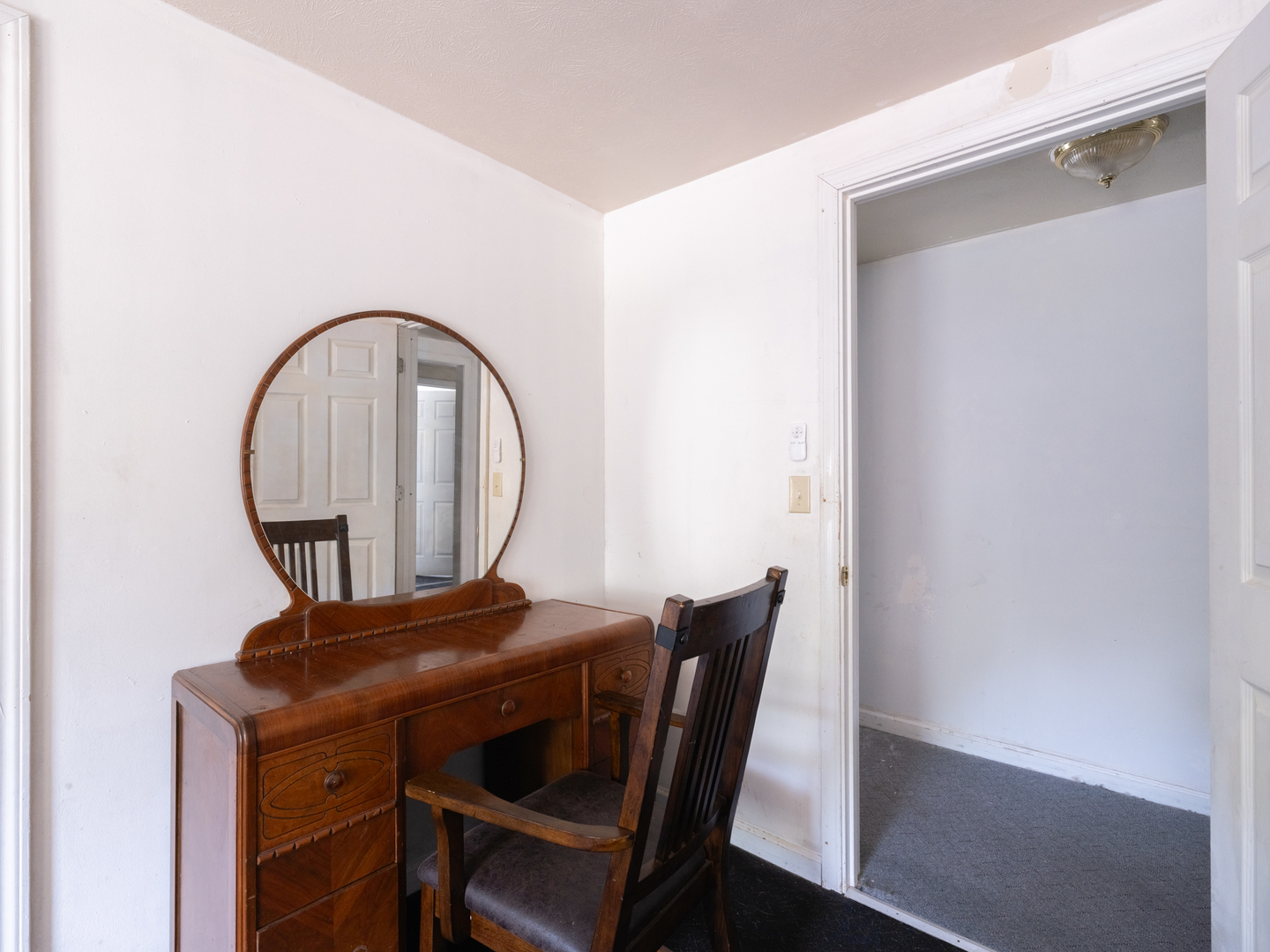 1019 W Mcclure Avenue Property Photo 21
