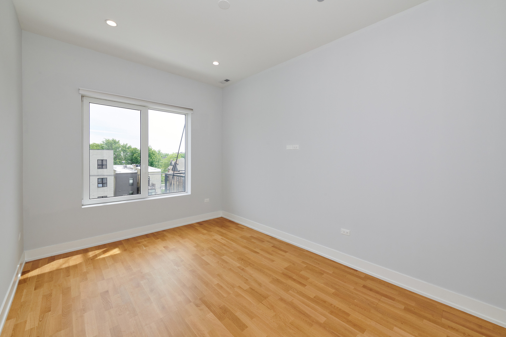 2139 W Madison Street 509 Property Photo 7